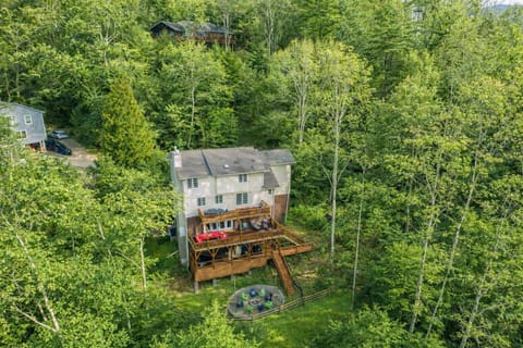 House | 5 bedrooms, high-speed internet