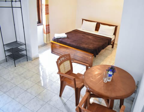 Double Room | Iron/ironing board (on request), WiFi (free), bed sheets