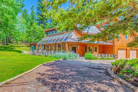 Cloudcroft Vacation Rental | 5BR | 3BA | 3,975 Sq Ft
