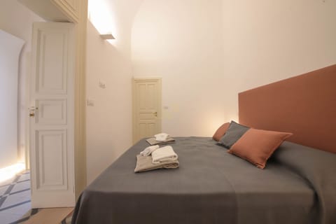 Apartment (3 Bedrooms) | 3 bedrooms, iron/ironing board, bed sheets