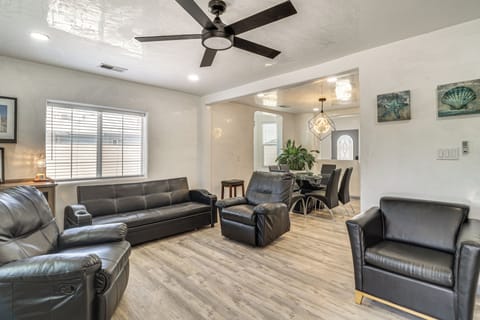 Albuquerque Vacation Rental | 2BR | 2BA | 1,320 Sq Ft
