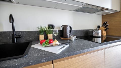 Apartment (1 Bedroom) | Interior