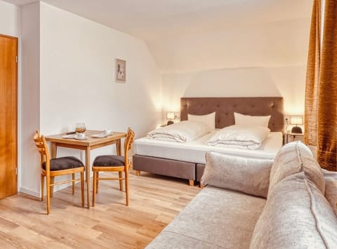 Standard Triple Room | WiFi (free)