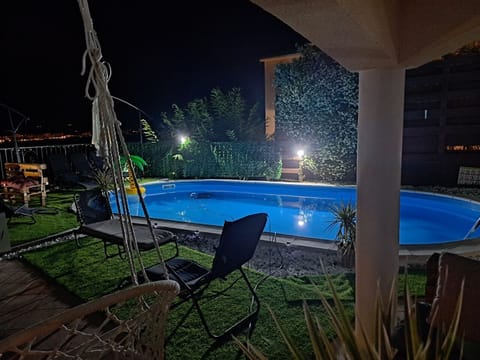Outdoor pool, pool umbrellas