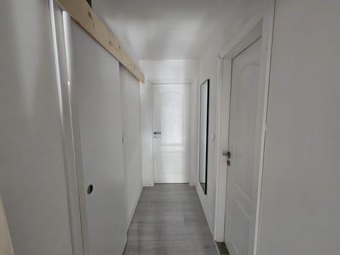 Apartment (A1) | Hallway