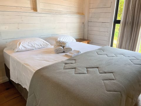 2 bedrooms