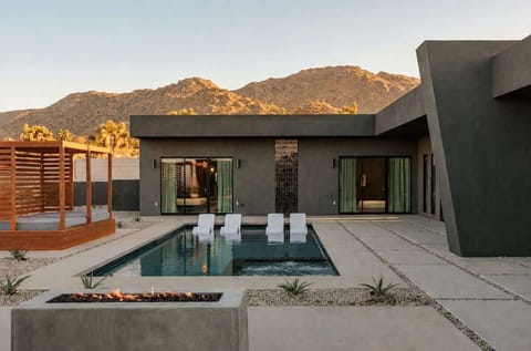 Resort Style Pool