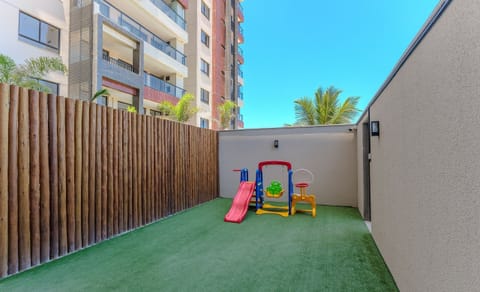 Basic Apartment | Children's area