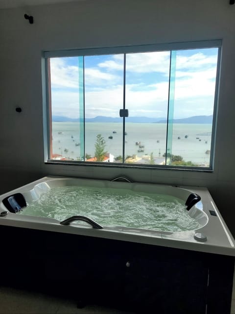 Comfort Suite, Sea View | Interior