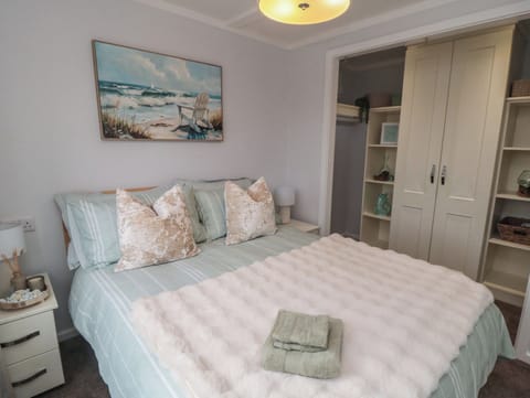 2 bedrooms, WiFi (free), individually decorated, individually furnished