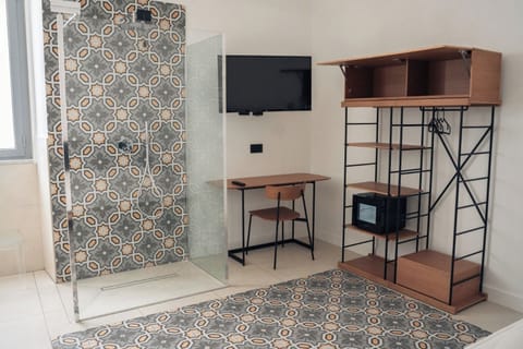 Deluxe Room (Sciara) | In-room safe, WiFi (free), bed sheets