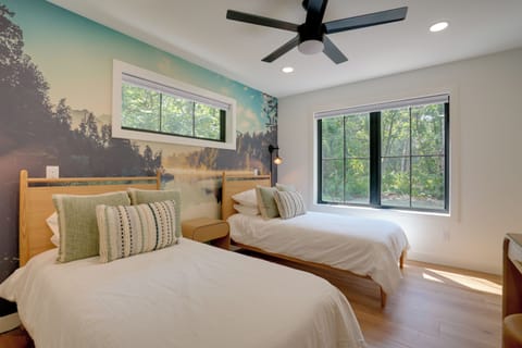 House (2 Bedrooms) | Interior
