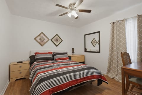 House, 5 Bedrooms | 5 bedrooms, laptop workspace, iron/ironing board, WiFi (free)