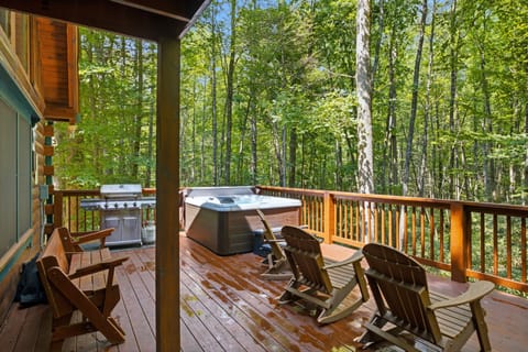 Cabin, 3 Bedrooms | Terrace/patio