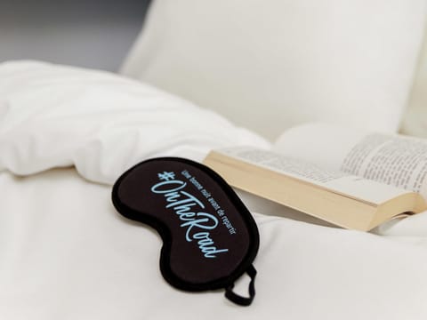 Room, 1 Double Bed, Private Bathroom (Cabrio) | Blackout drapes, soundproofing, free WiFi, bed sheets