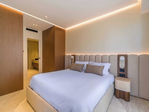 Apartment | 2 bedrooms, laptop workspace, iron/ironing board, bed sheets