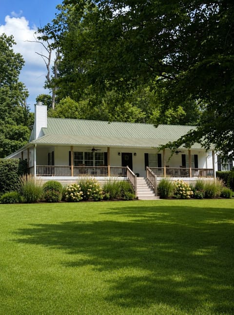 Front exterior facing waterfront 