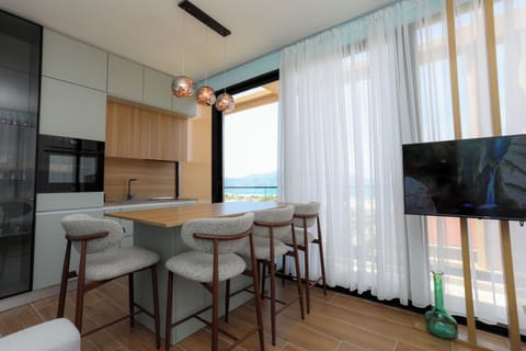 Kitchen and dining area