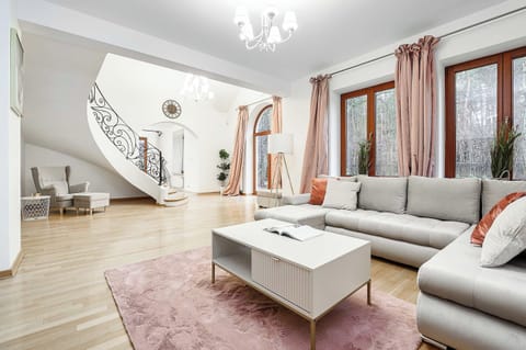 House | Living room