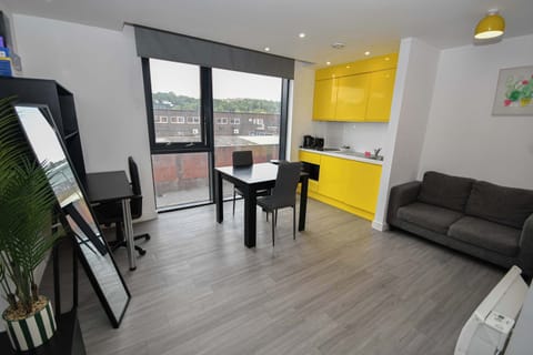 Dining Area and Kitchenette