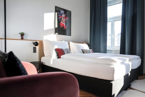 Deluxe Double Room, Non Smoking, Air conditioning | Desk, soundproofing, cribs (free), WiFi (free)