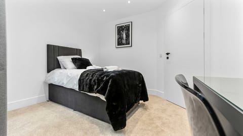 House | 3 bedrooms, high-speed internet