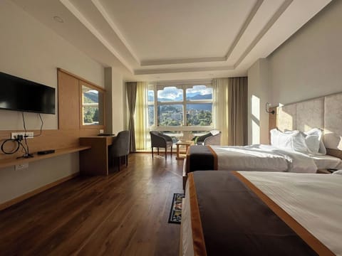 Deluxe Double or Twin Room, Mountain View | WiFi (free)