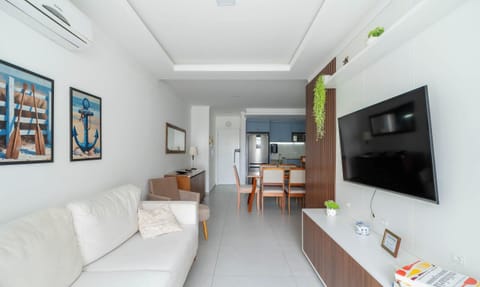 Basic Apartment | Living area | 40-inch TV with digital channels
