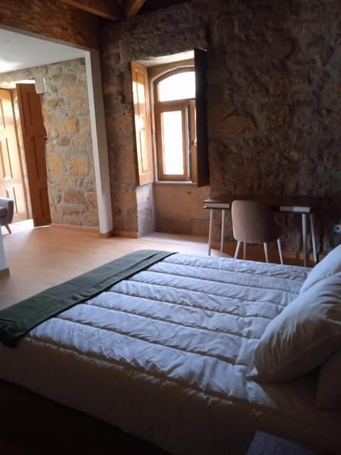 Superior Double Room, Vineyard View | Desk, WiFi (free)