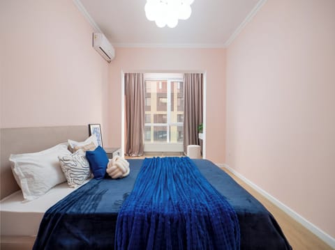 Comfort Apartment, Air conditioning, Mountain View | Iron/ironing board, WiFi (free)