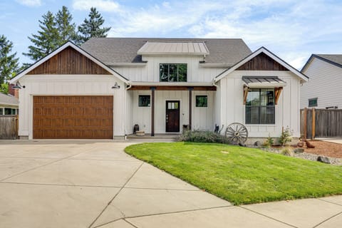 House (3 Bedrooms) | Front of property