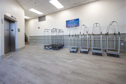 Condo, 2 Bedrooms | Interior