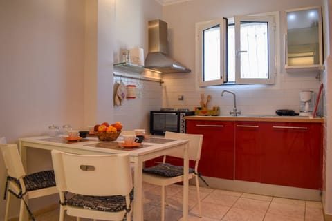 House | 2 bedrooms, high-speed internet