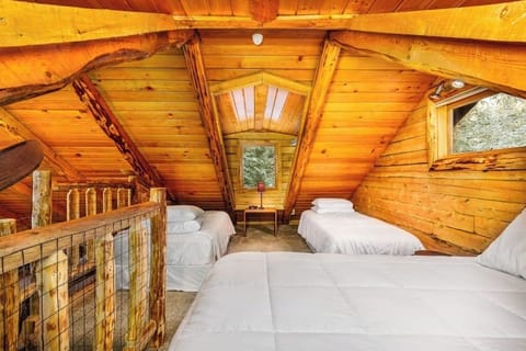 Chalet (1 Bedroom) | Interior