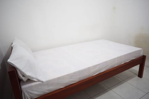 Deluxe Double Room | WiFi (free), bed sheets