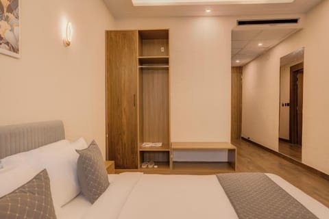 Classic Double Room, Balcony, Garden View | Desk, laptop workspace, WiFi (free)