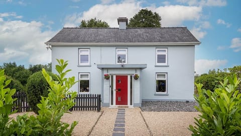 Lodgify_Bealtaine_Sior Collection_2026_-41
