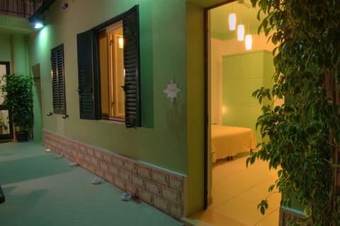 Quadruple Room | Interior