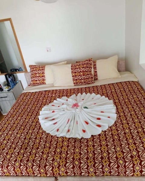 Standard Single Room | WiFi (free), individually decorated, individually furnished, bed sheets