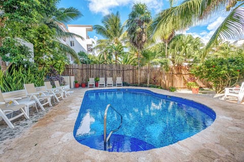 La Iguana Swimming Pool