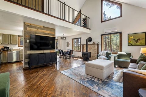 Welcome to Forest Road Haven—your home away from home in the heart of the beautiful Black Hills!