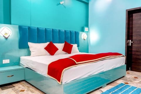 Soundproofing, WiFi (free)