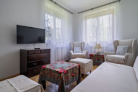 Apartment | Iron/ironing board, WiFi (free)