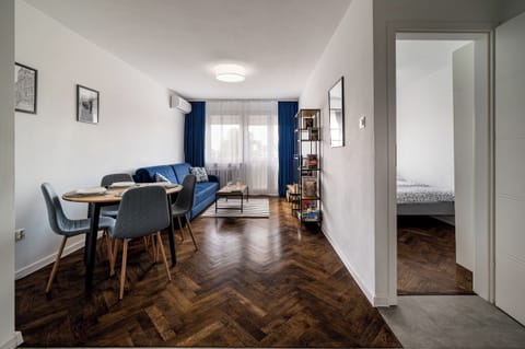 Apartment, Balcony | Living room