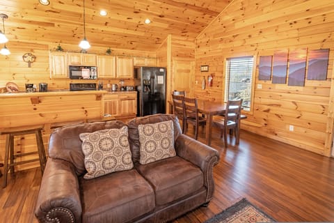 House | 2 bedrooms, high-speed internet