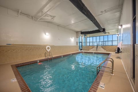 Condo, 3 Bedrooms | Living area
