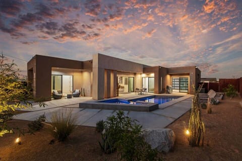 Daybreak is the perfect place to spend a luxurious weekend in the desert