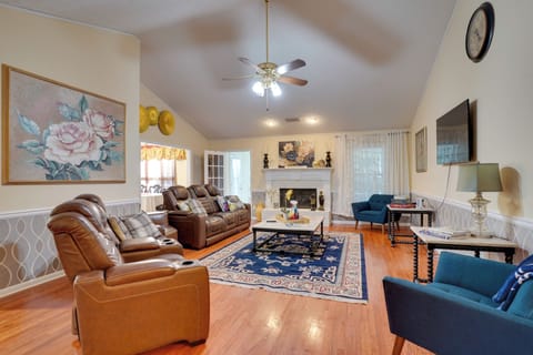 Loganville Vacation Rental | 4BR | 3BA | 5,400 Sq Ft | 2 Step for Entry