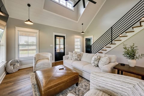 Clarkson Vacation Rental | 4BR | 2 Full Bath | 2 Half Bath | 2,500 Sq Ft