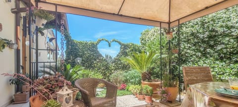 Apartment, Patio, Sea View | Outdoor dining